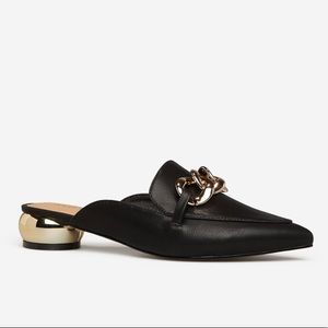 Size 8.5 Kaedyn Flat Loafer Mule from Shoedazzle.